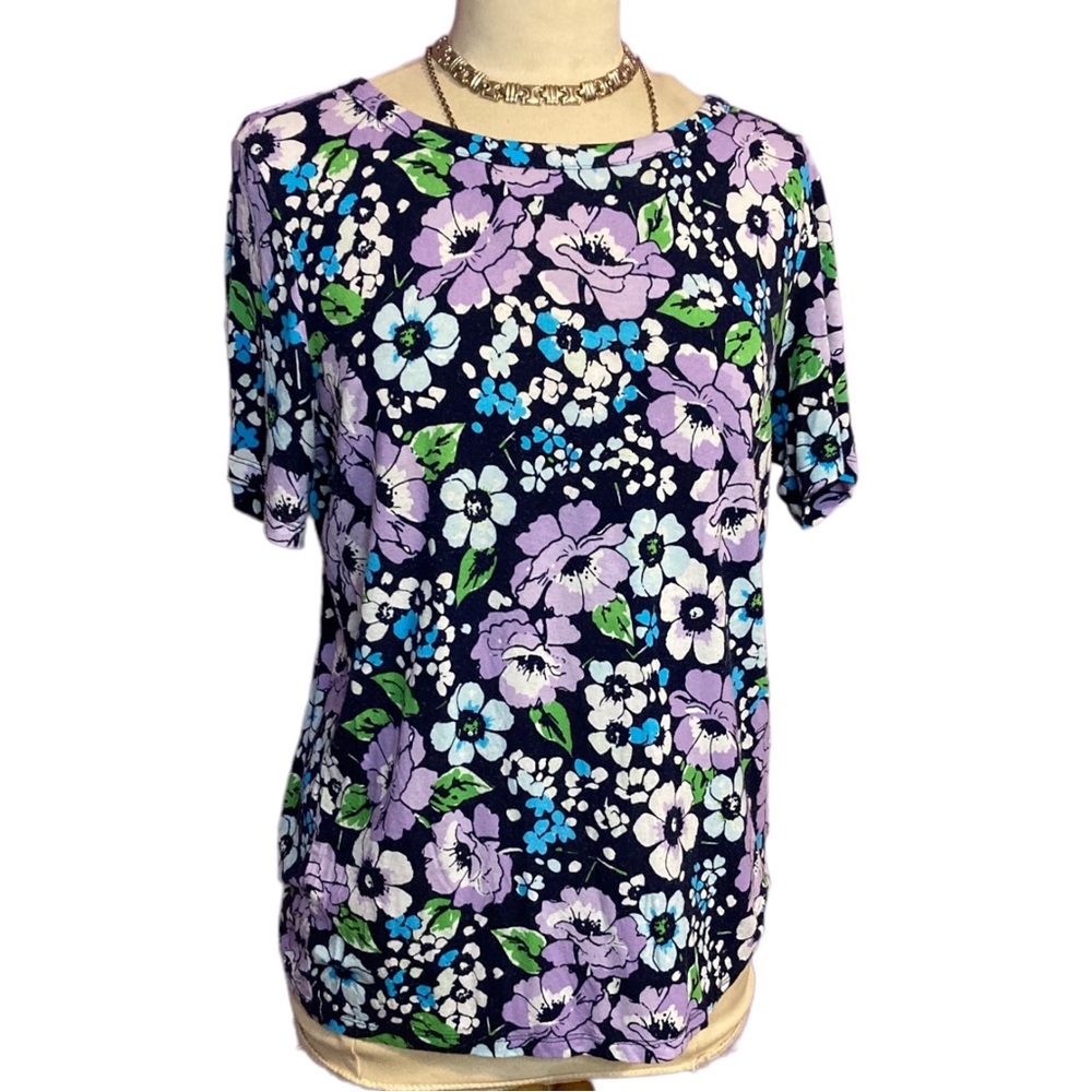 Adorable Floral Print Top